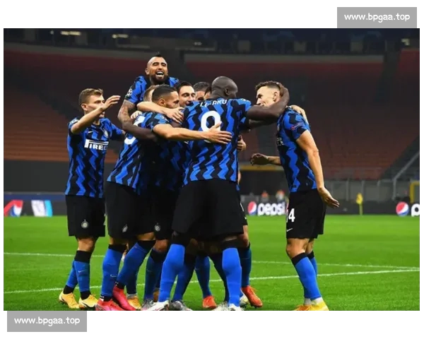 欧冠赛程全面解析焦点对决与晋级形势前瞻权威观赛指南